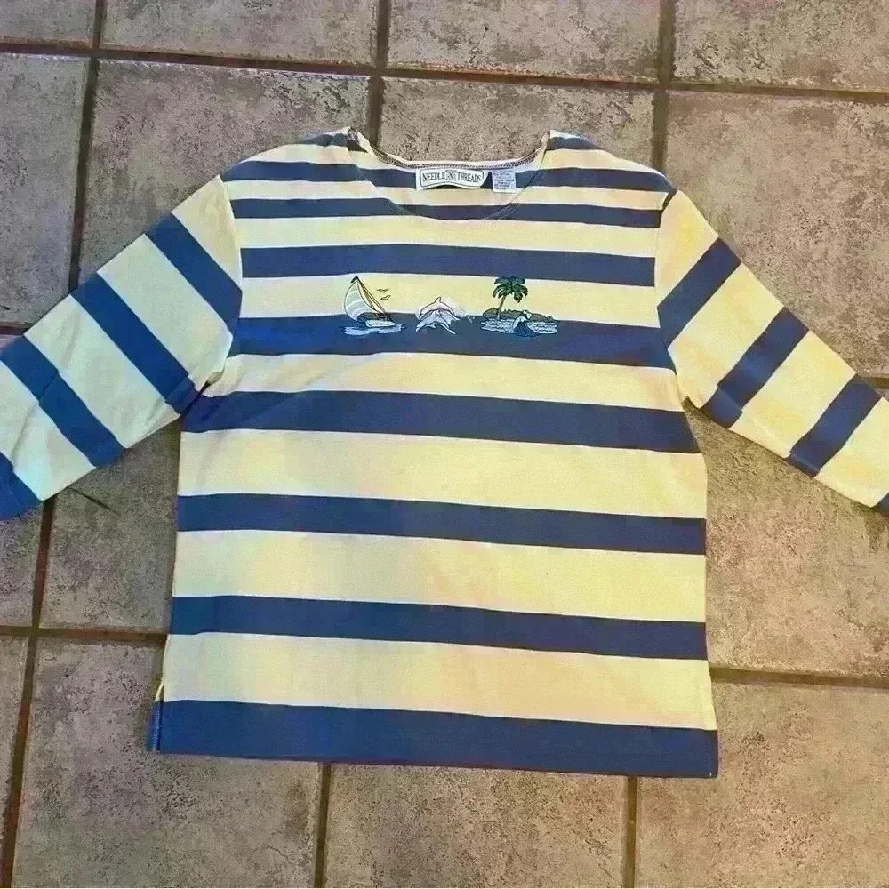 Vintage Needle & Threads Women’s Top Size M Yellow Blue Embroidered Nautical - Picture 7 of 9